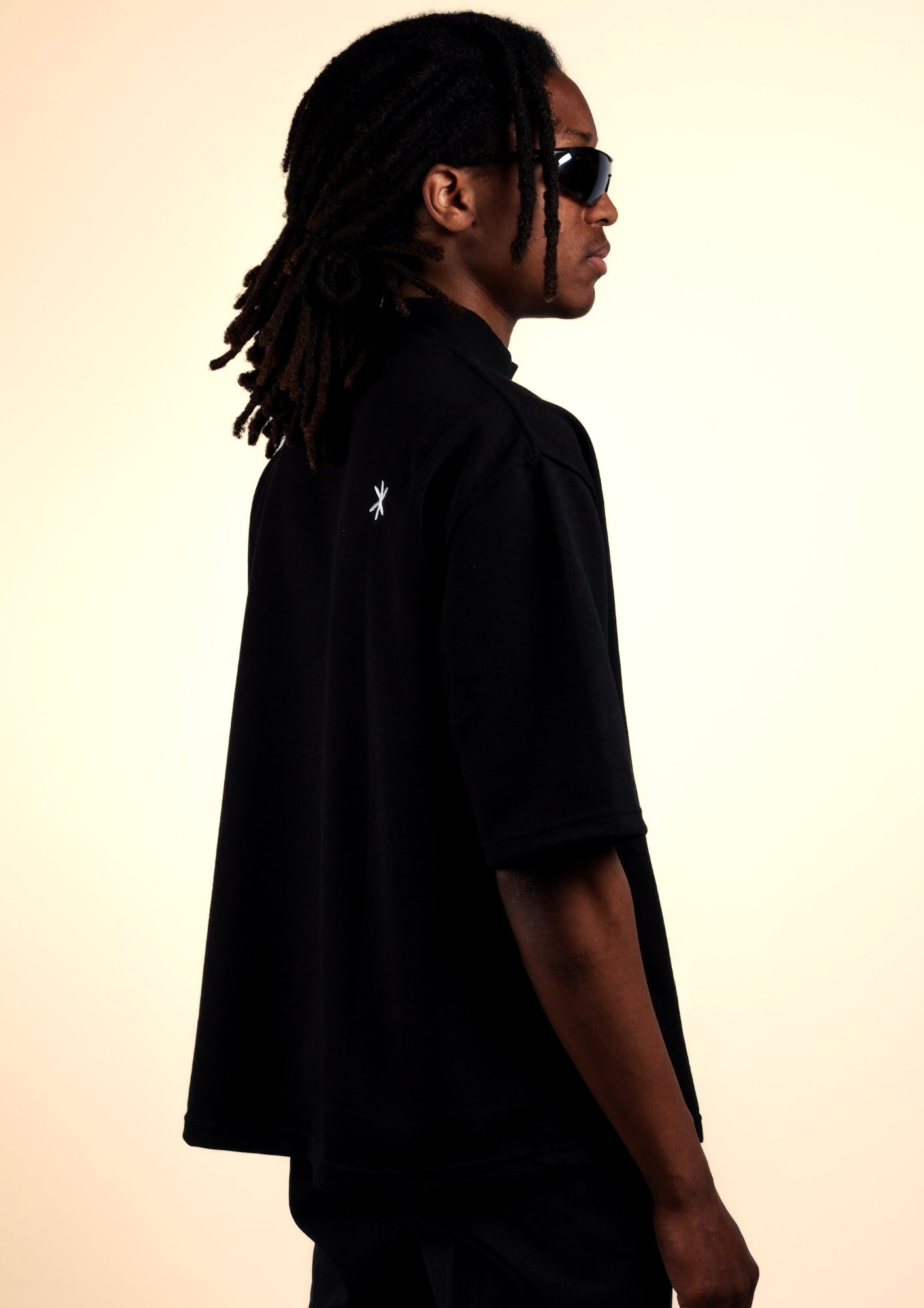 T-Shirt noir Y2K