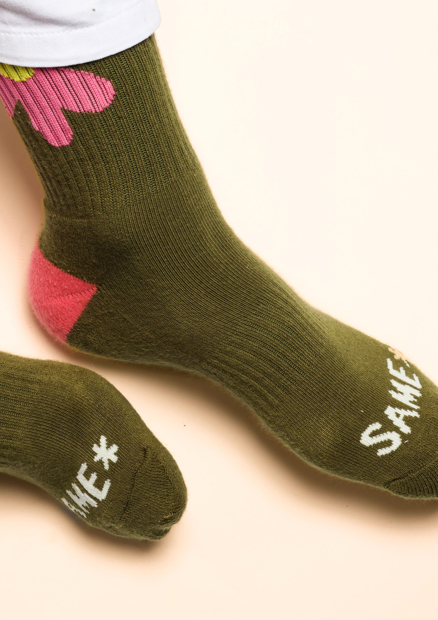 CHAUSSETTES FLEURI UNISEXE TOUTES SAISONS A BASE D&#39;EPONGE